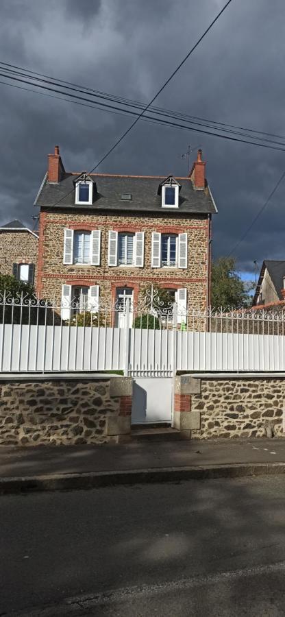 En Bord De 40 M2, 2 Personnes *